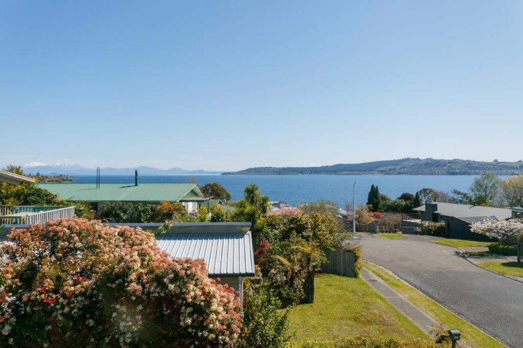 Cozy 1Br Stay In Taupo Central Екстериор снимка